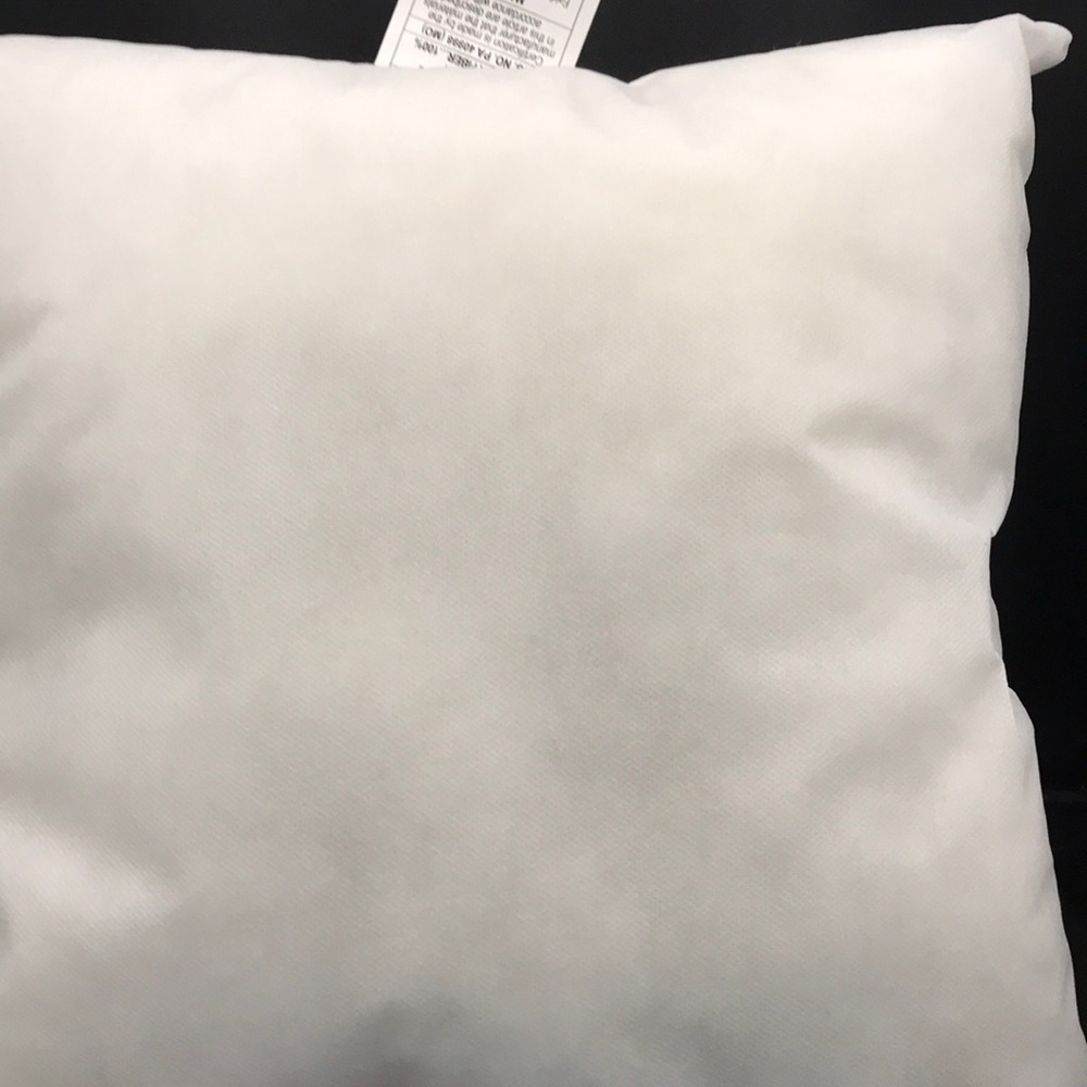 16" Poly-fil Basic Pillow Insert